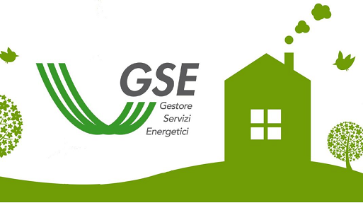 l'immagine mostra il logo di GSE e una casa stilizzata e degli alberi